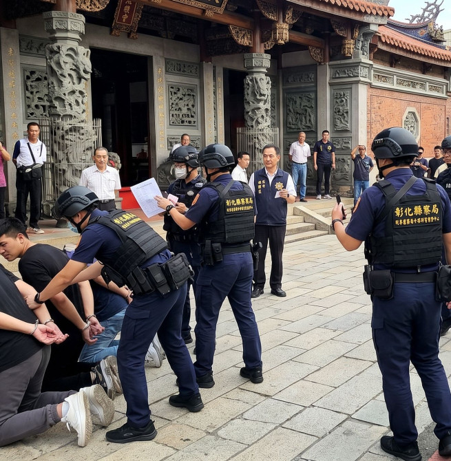 大甲媽遶境爆衝突！3警受傷 警方再逮台中宮廟3嫌送辦