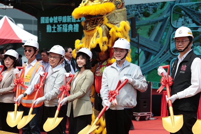 行政院長卓榮泰出席國道1號甲線新建工程動土典禮　強化桃園交通路網帶動產業升級