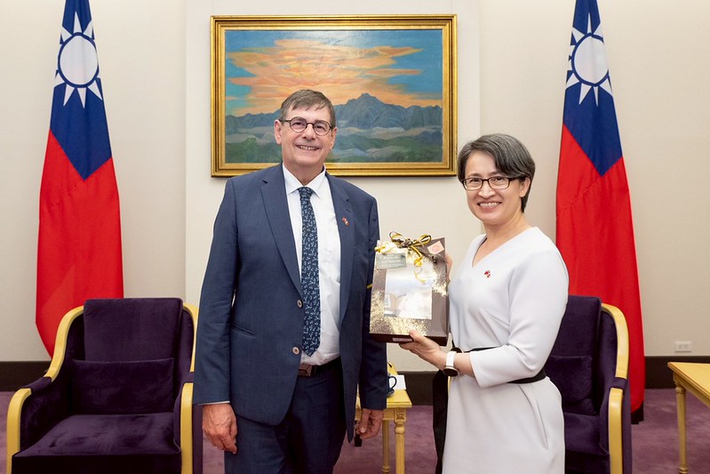 蕭美琴副總統接見法國參議院訪團　感謝長期支持並盼深化臺法關係