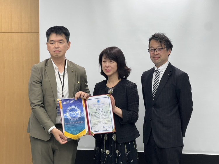 中正大學企管系MBA訪問團在黃正魁系主任規劃、鄭祥麟教授帶隊參訪由布院玉之湯　董事長兼總經理桑野和泉親自接待揭日本溫泉觀光與地方創生關鍵