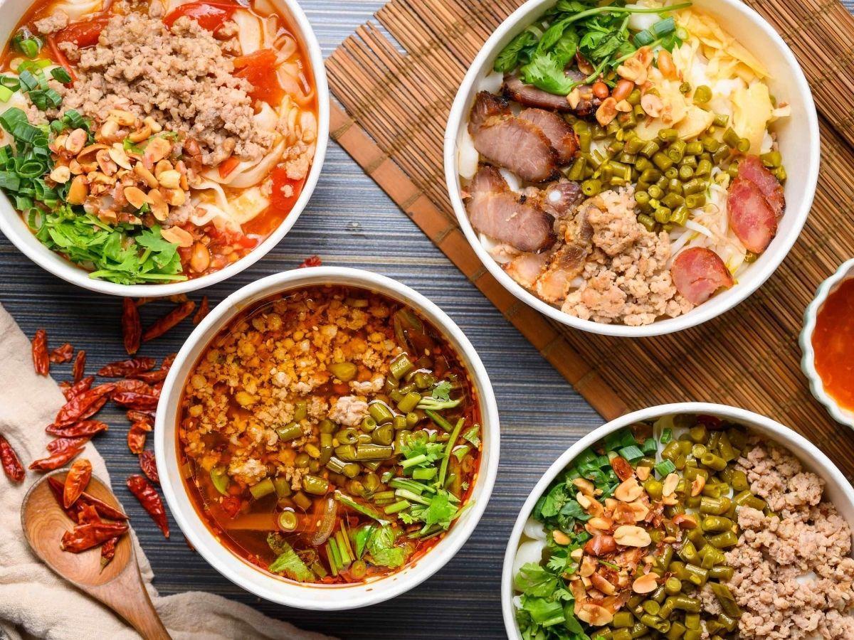 桃園火車站18年正宗螺螄粉 雲南老闆娘堅持大骨熬製