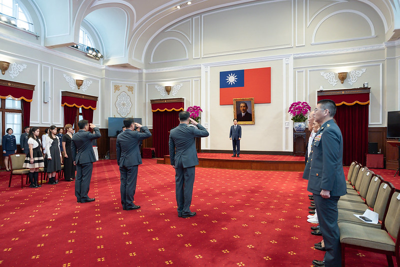 賴清德總統主持臺北將官晉任授階典禮　強化實戰訓練與官兵使命打造民主防衛戰力