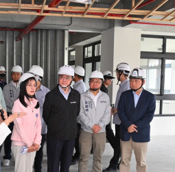 臺東樂齡大樓拚9月啟用　行政院長卓榮泰強調托育與長照整合