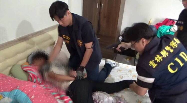 雲林暴力討債集團遭警方破獲　虎尾警分局掃蕩高利貸暴力組織逮9人送辦