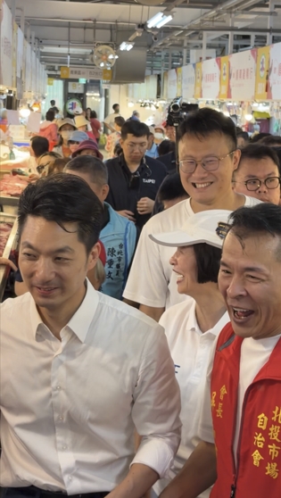 合體蔣萬安視察北投市場 林揚庭喊話：嚴格把關工程 爭取士北建設